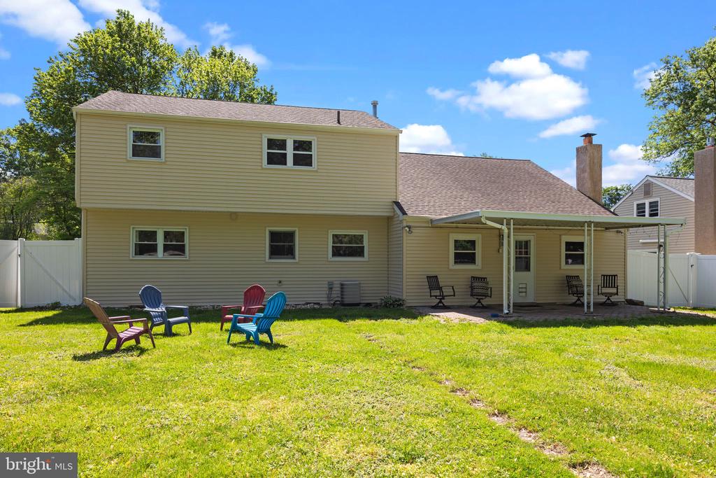 238 CENTENNIAL ROAD