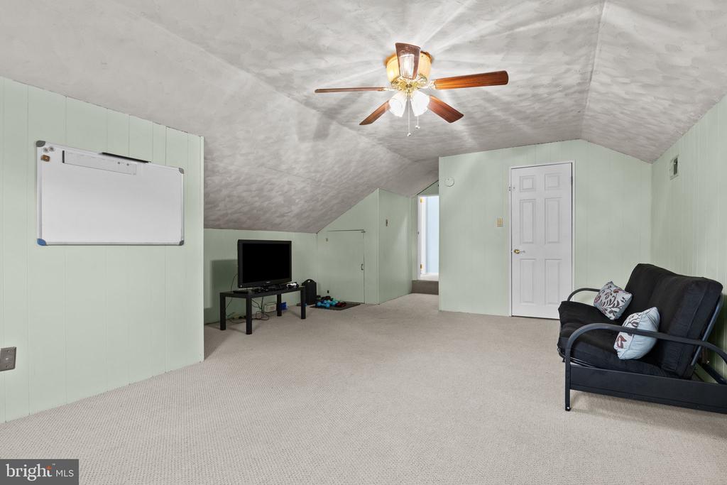 238 CENTENNIAL ROAD