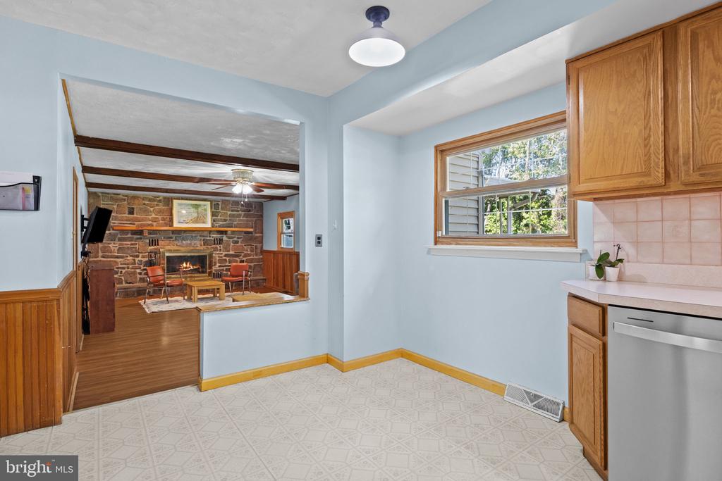 238 CENTENNIAL ROAD