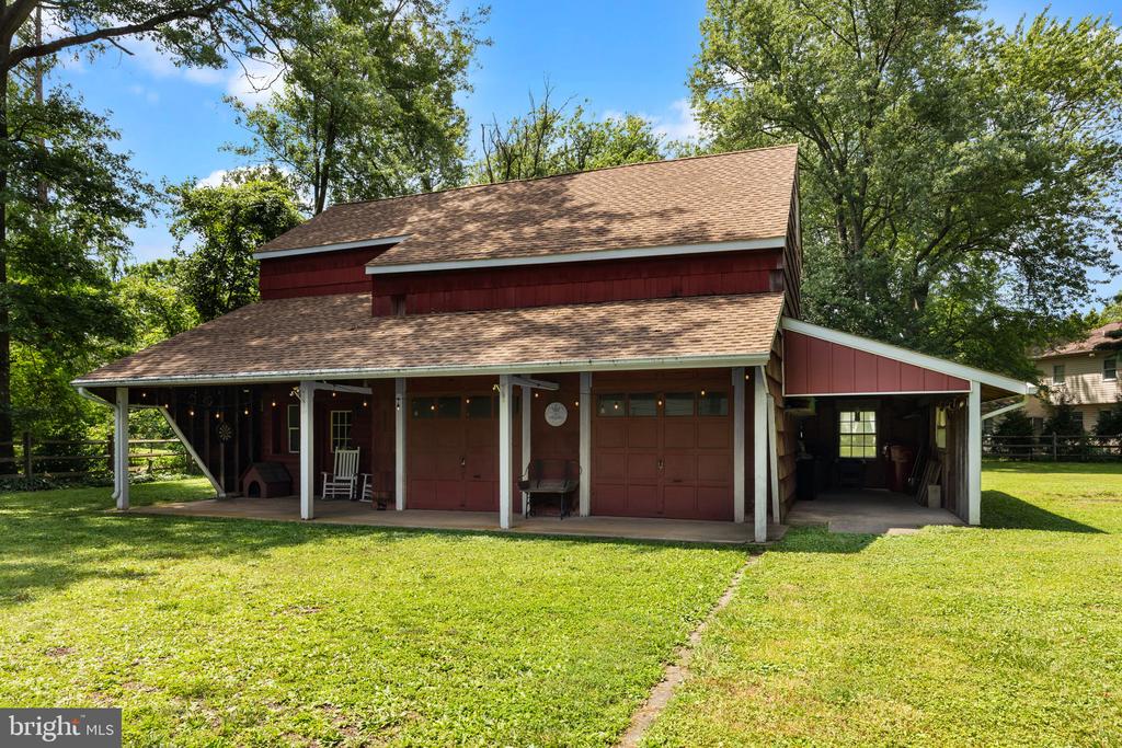 740 NEWTOWN ROAD