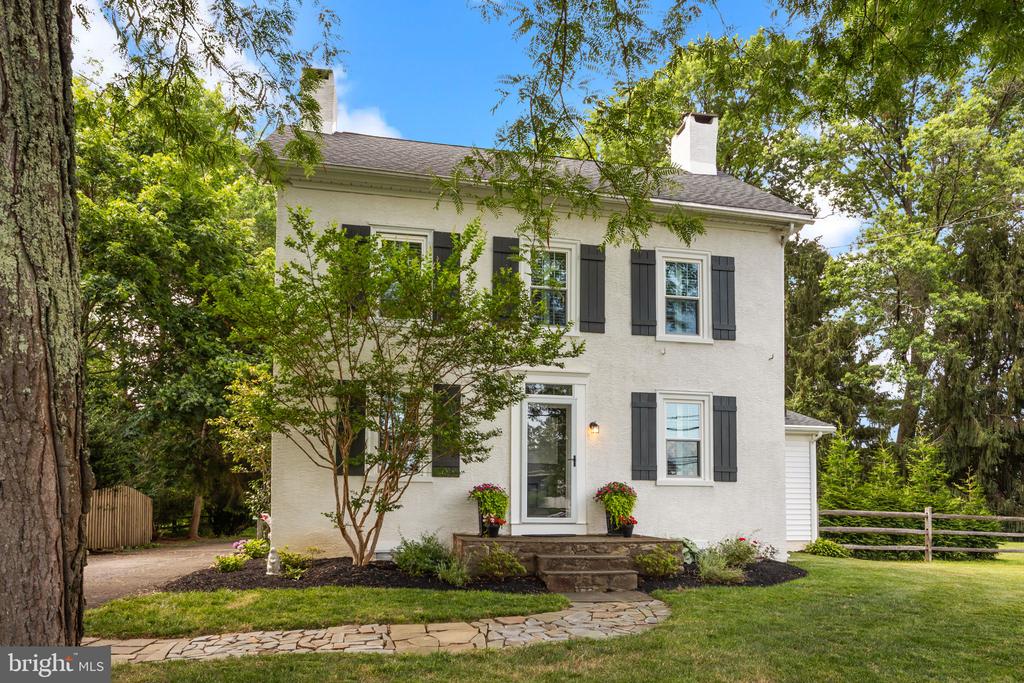 740 NEWTOWN ROAD
