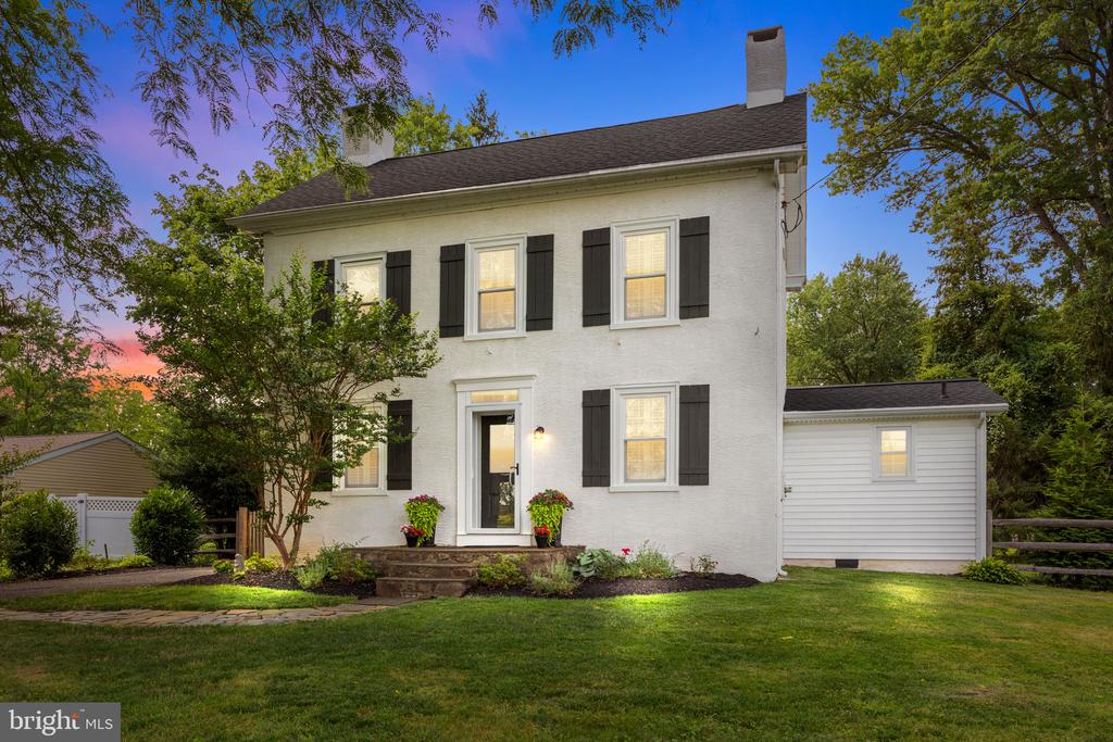 740 NEWTOWN ROAD