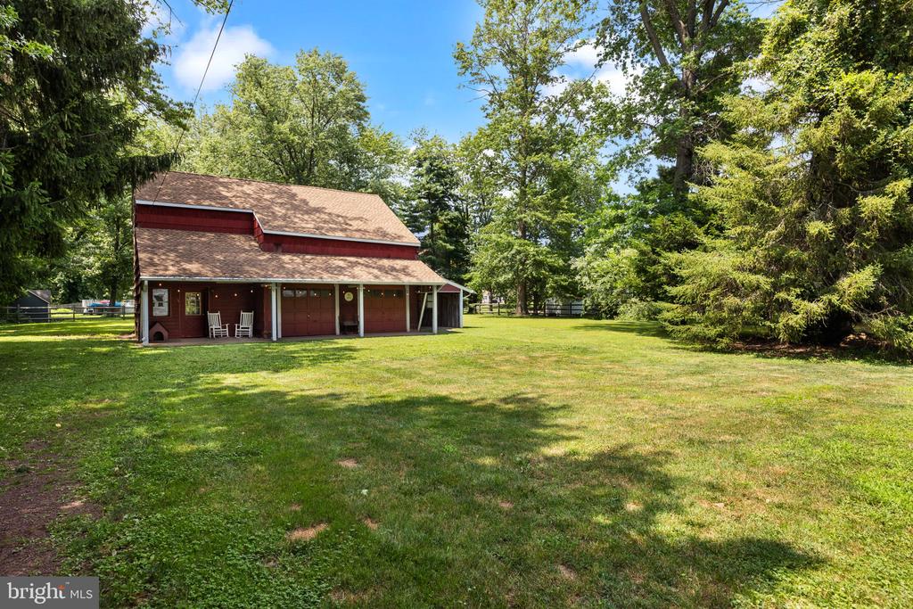 740 NEWTOWN ROAD
