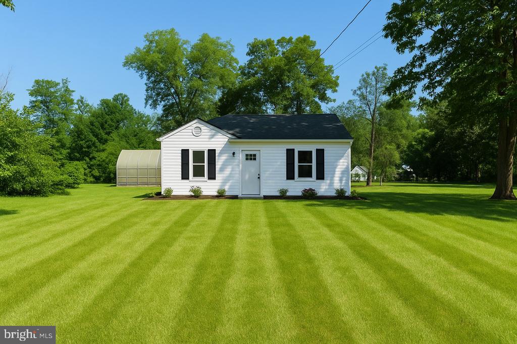 1004 N RIDGE ROAD