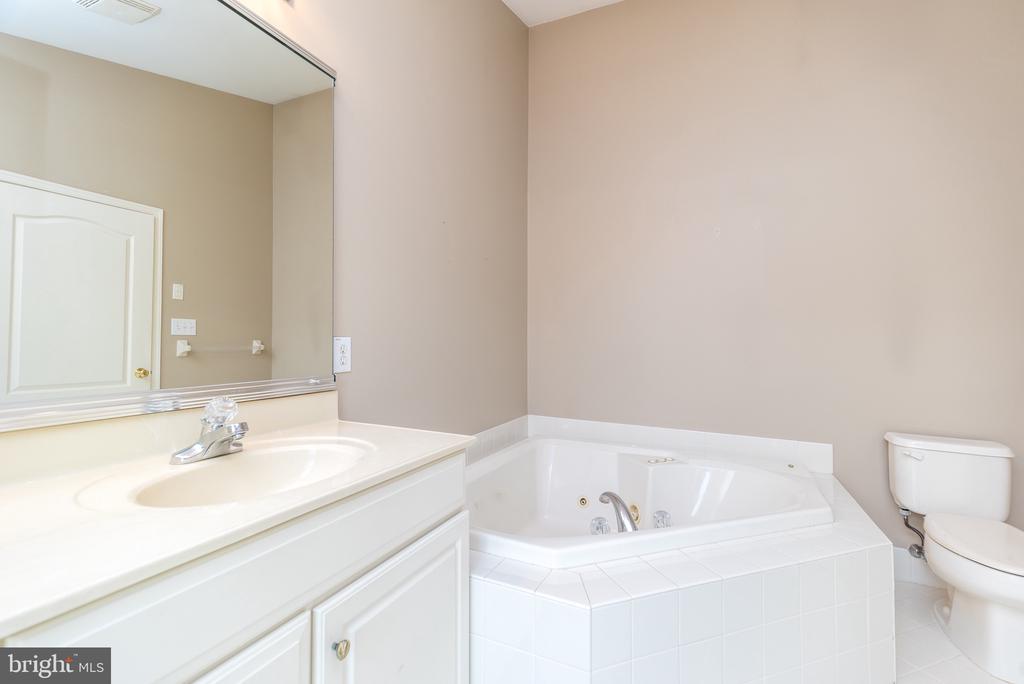 3138 E BRIGHTON STREET Unit: 37