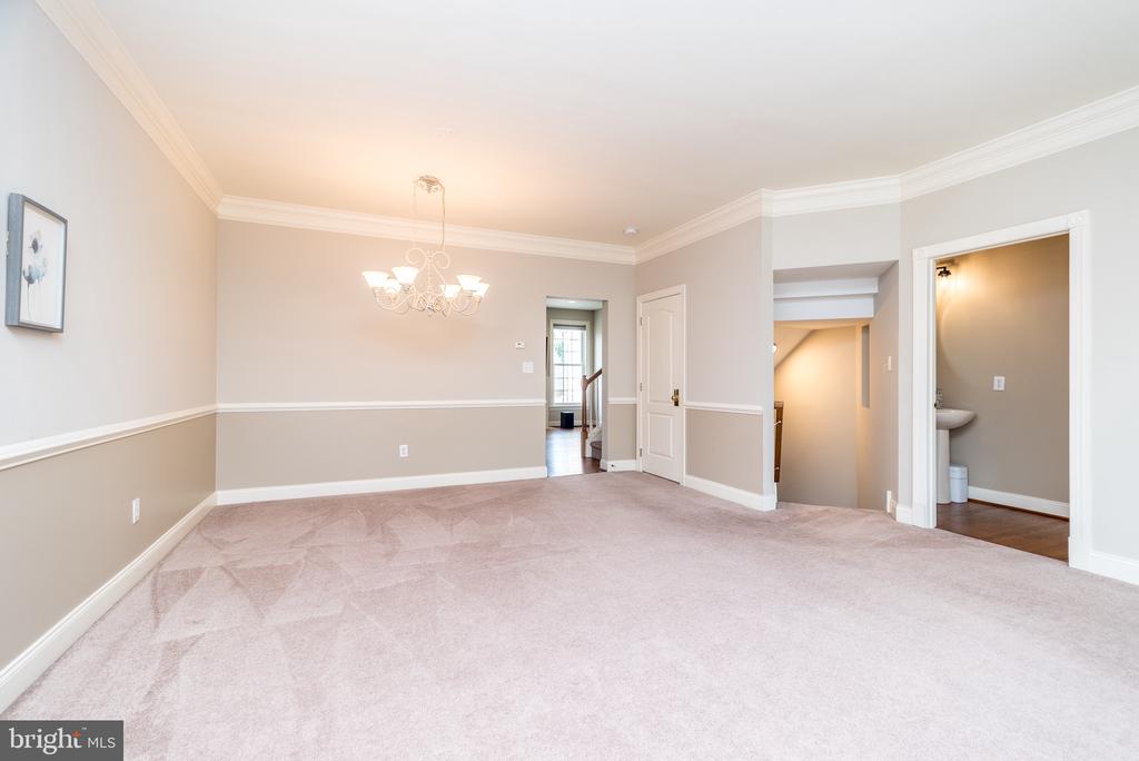 3138 E BRIGHTON STREET Unit: 37