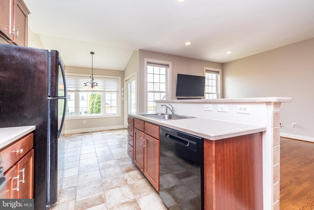 3138 E BRIGHTON STREET Unit: 37