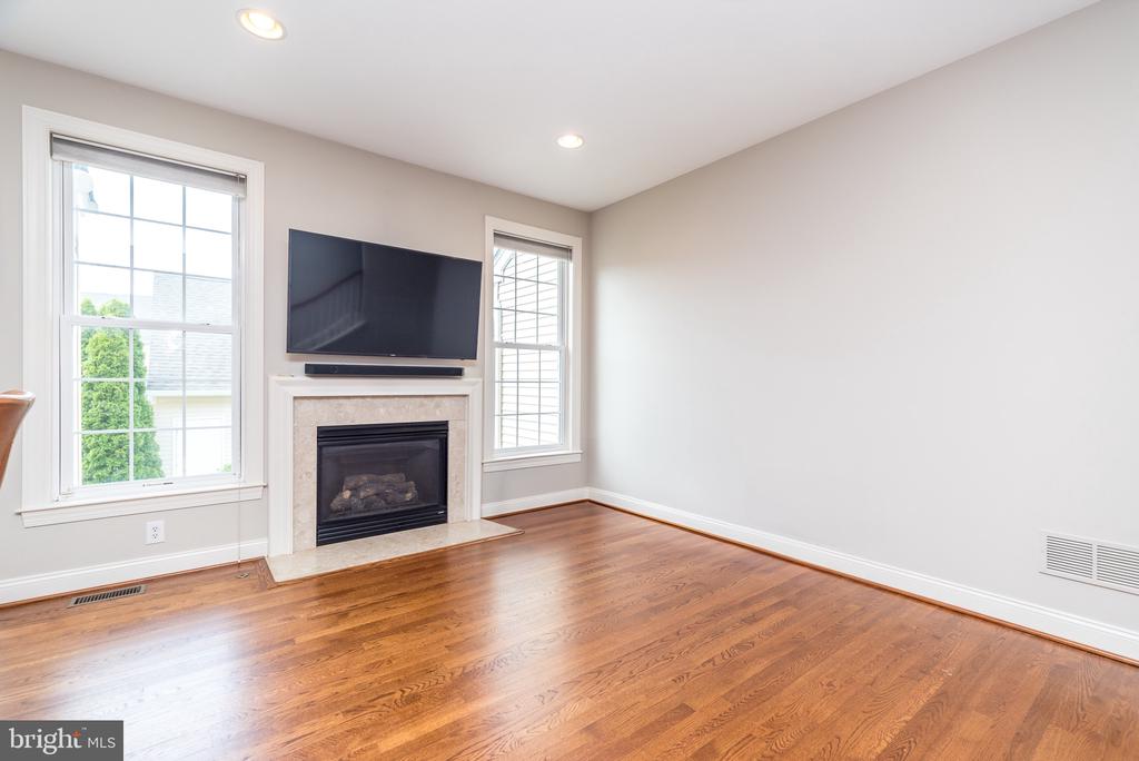 3138 E BRIGHTON STREET Unit: 37