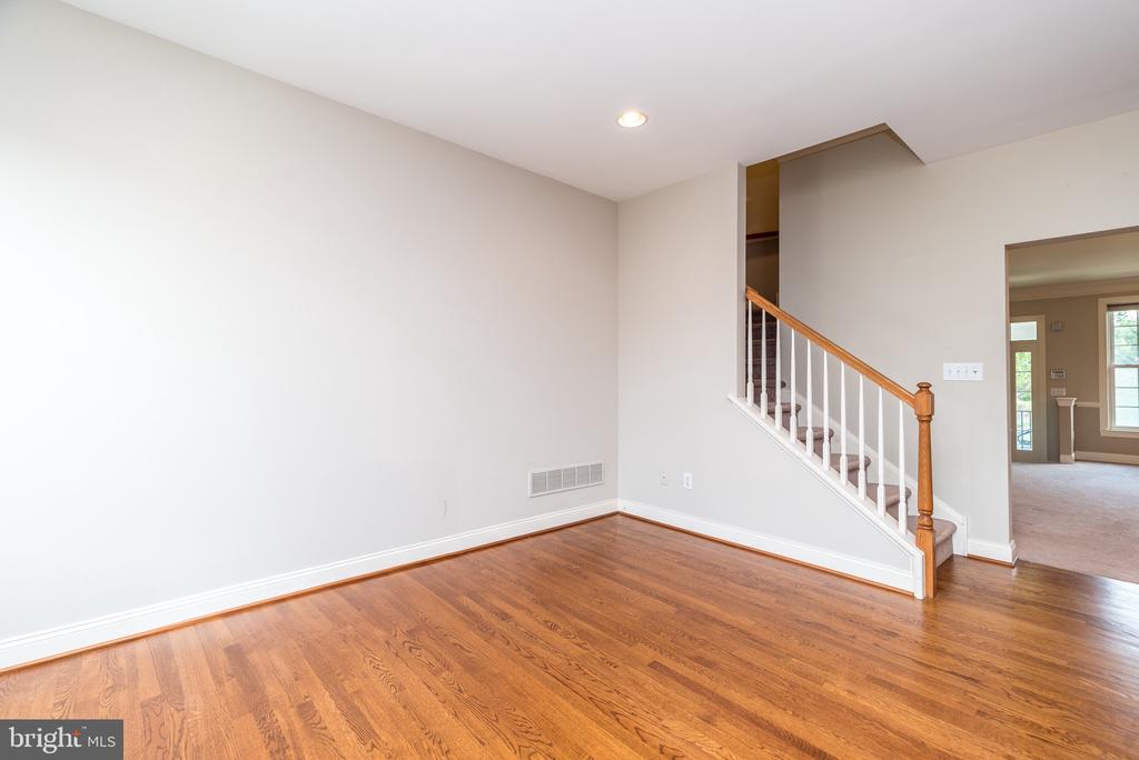 3138 E BRIGHTON STREET Unit: 37