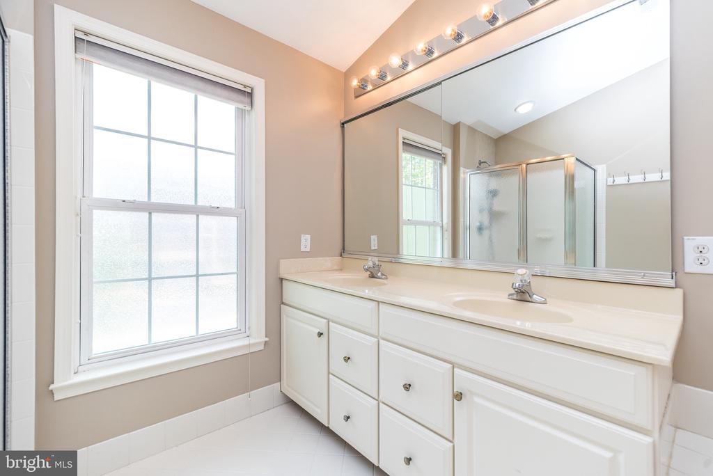 3138 E BRIGHTON STREET Unit: 37
