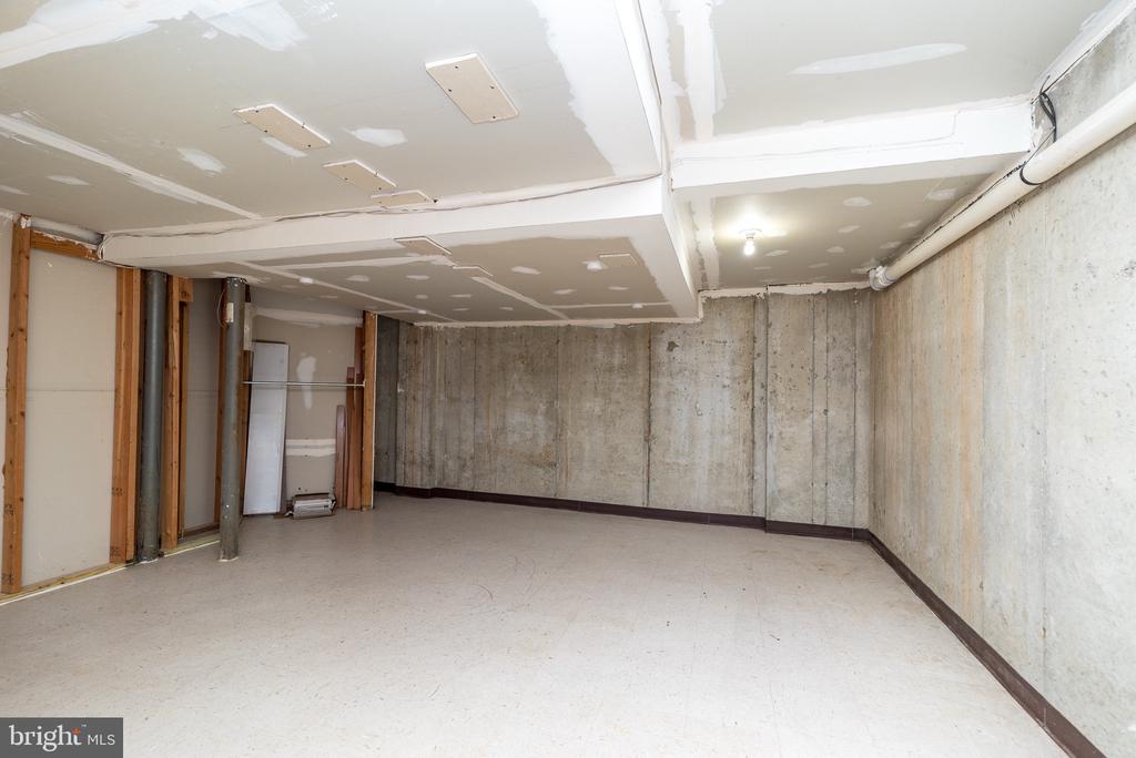 3138 E BRIGHTON STREET Unit: 37