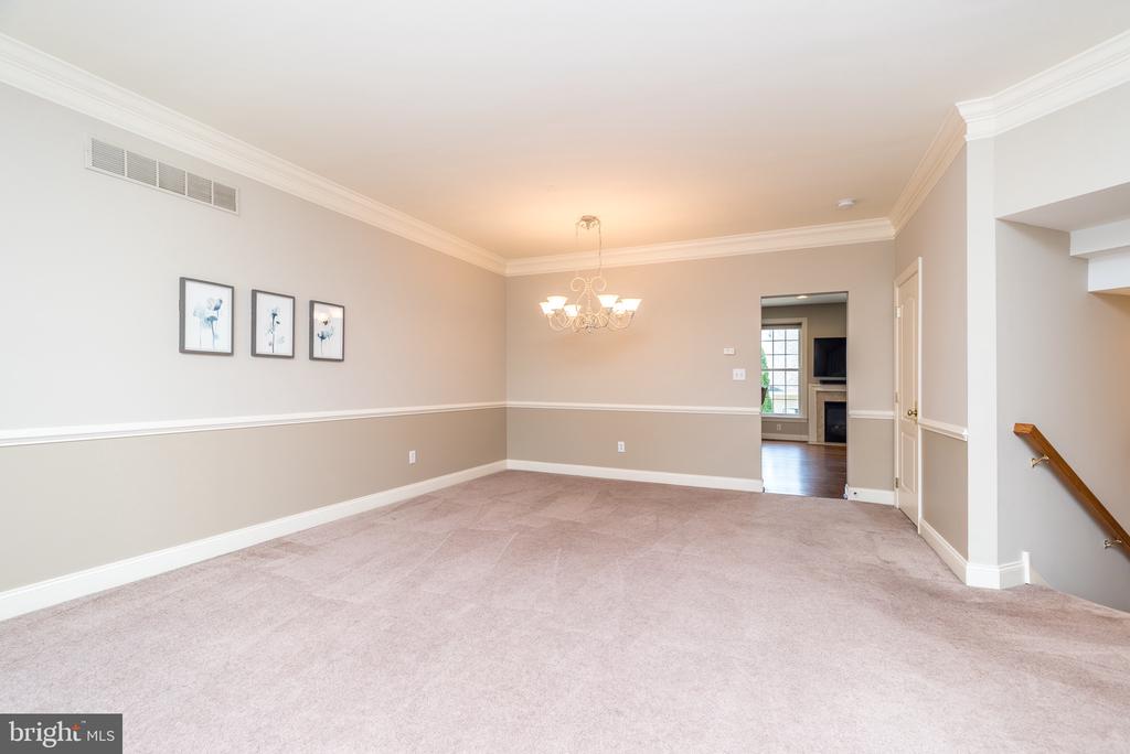 3138 E BRIGHTON STREET Unit: 37