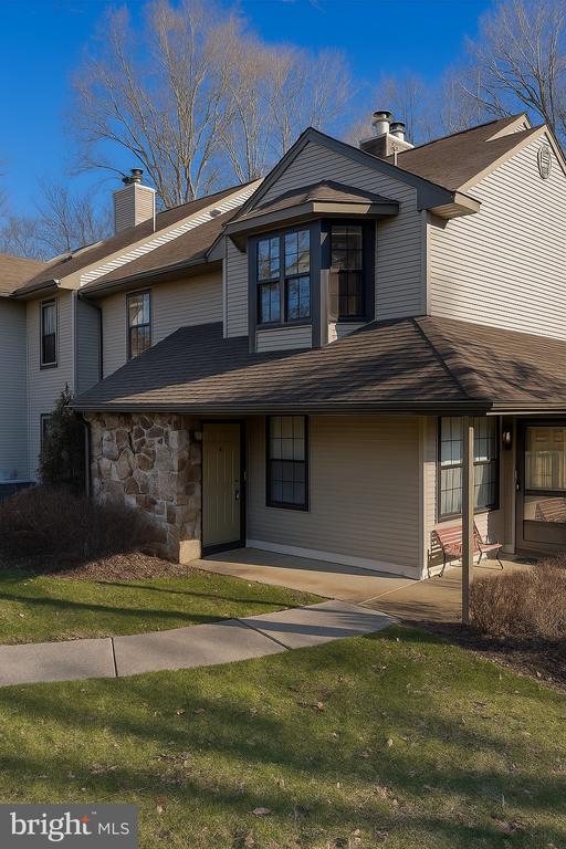 122 BASSWOOD COURT