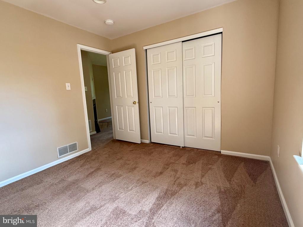 122 BASSWOOD COURT