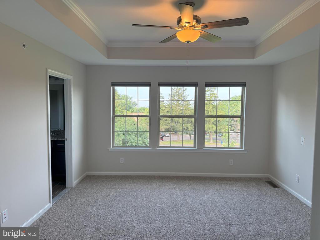 430 TALL OAKS DRIVE