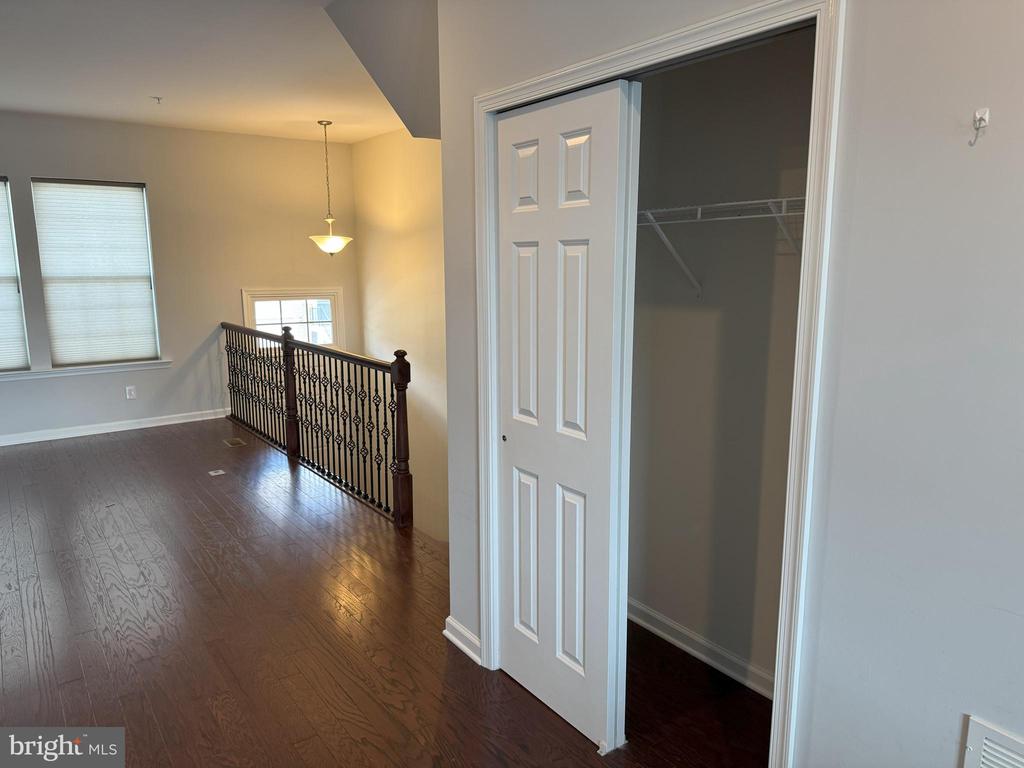 430 TALL OAKS DRIVE