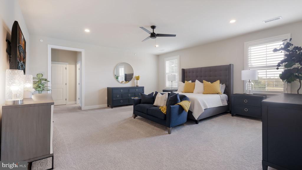 3302 APPLEWOOD COURT