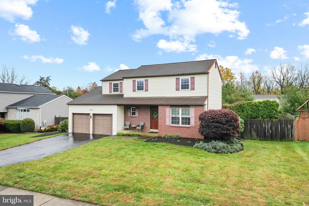 1297 TWIN STREAMS DRIVE