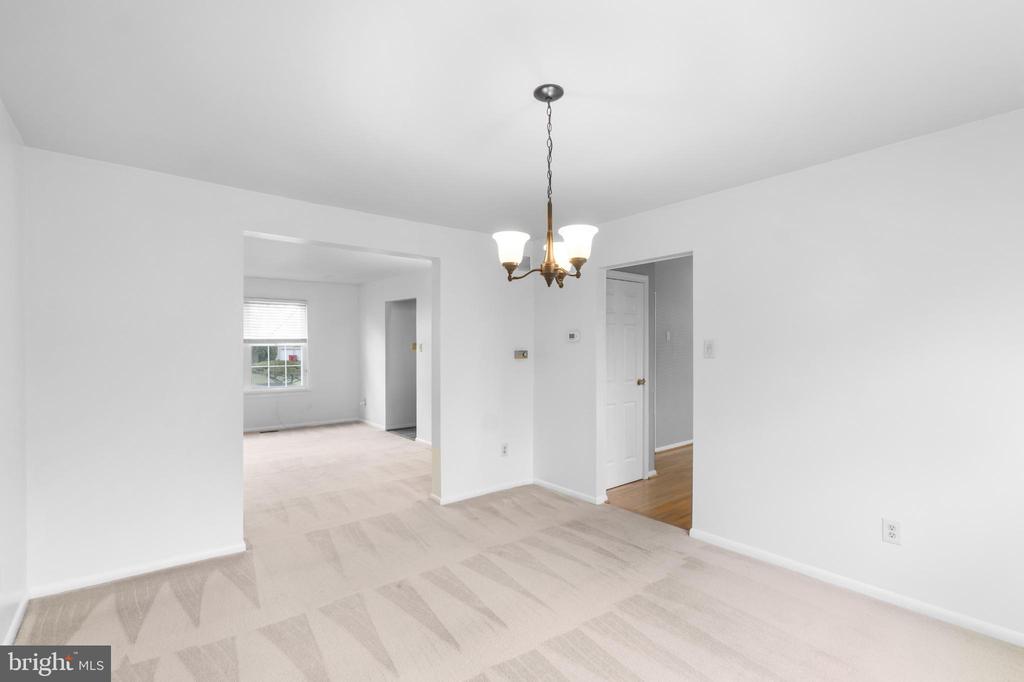 1297 TWIN STREAMS DRIVE