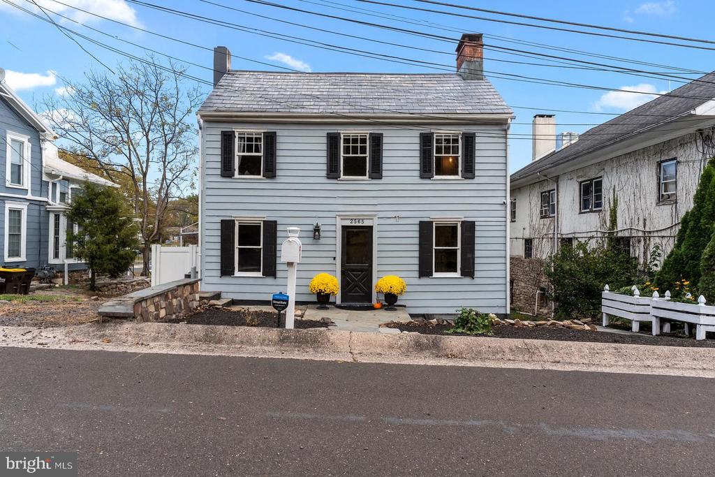 2565 BOGARTS TAVERN ROAD