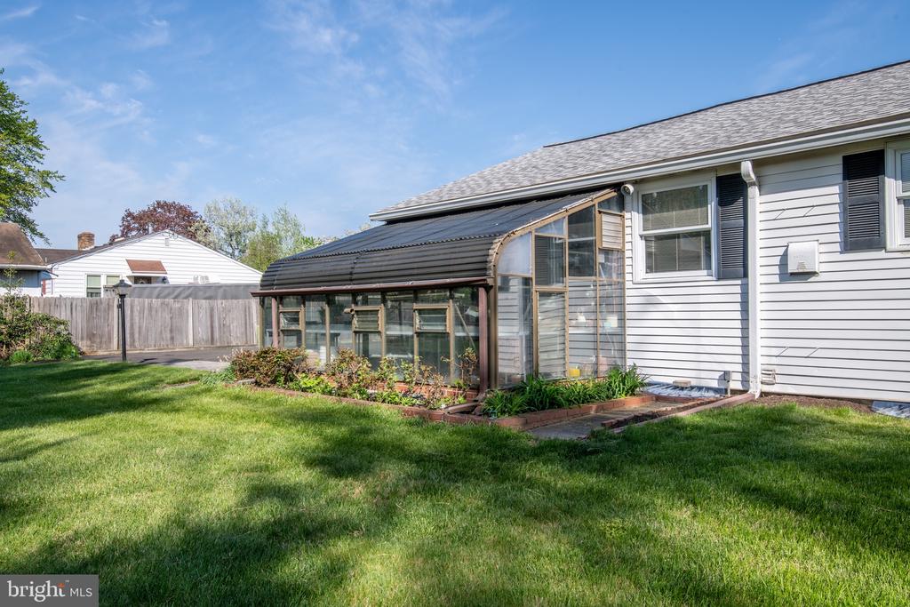 418 DOUBLEWOODS ROAD