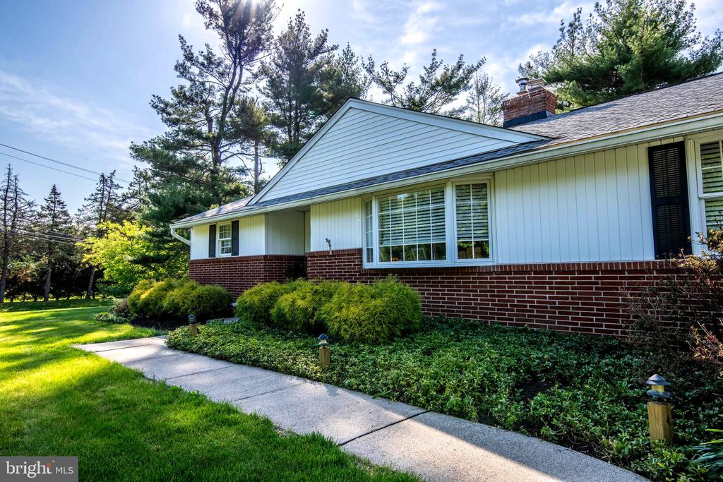418 DOUBLEWOODS ROAD