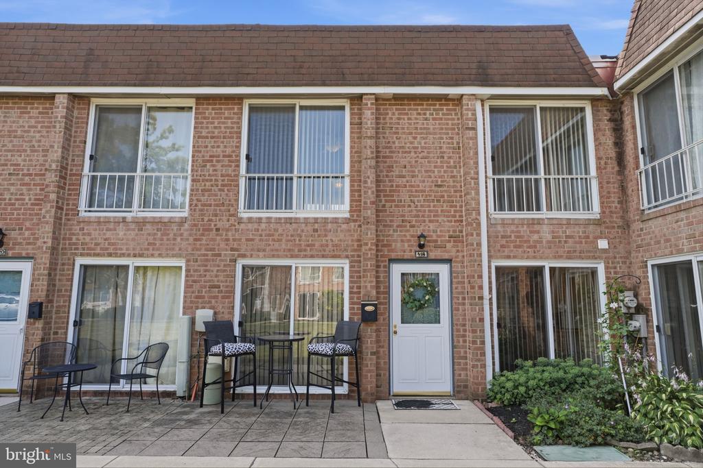 418 BRANDYWINE COURT