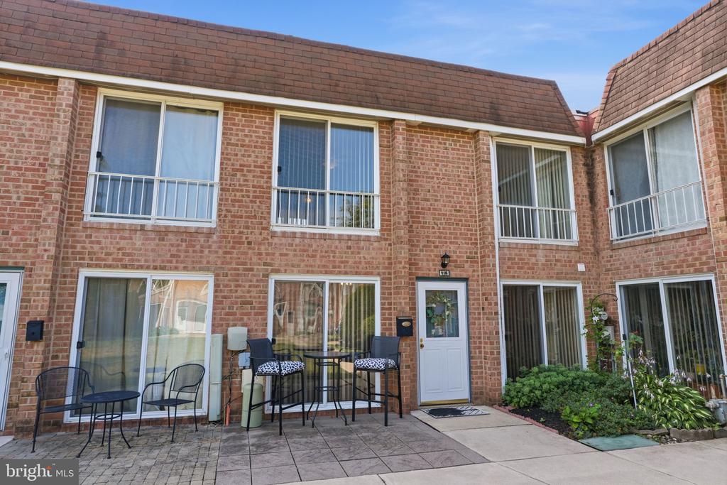 418 BRANDYWINE COURT