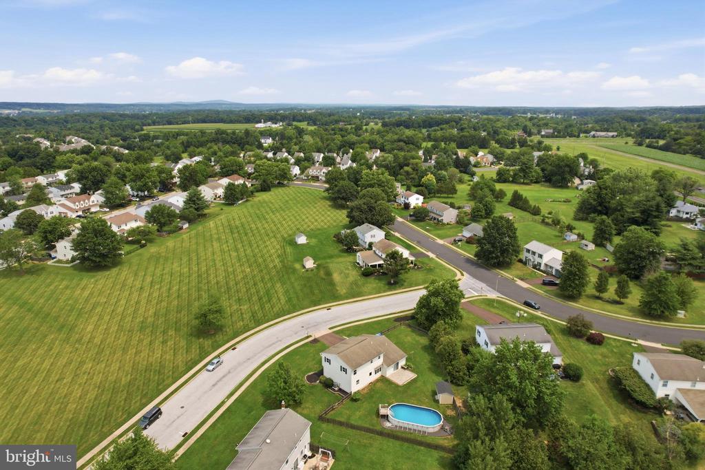 104 NOBLE DRIVE