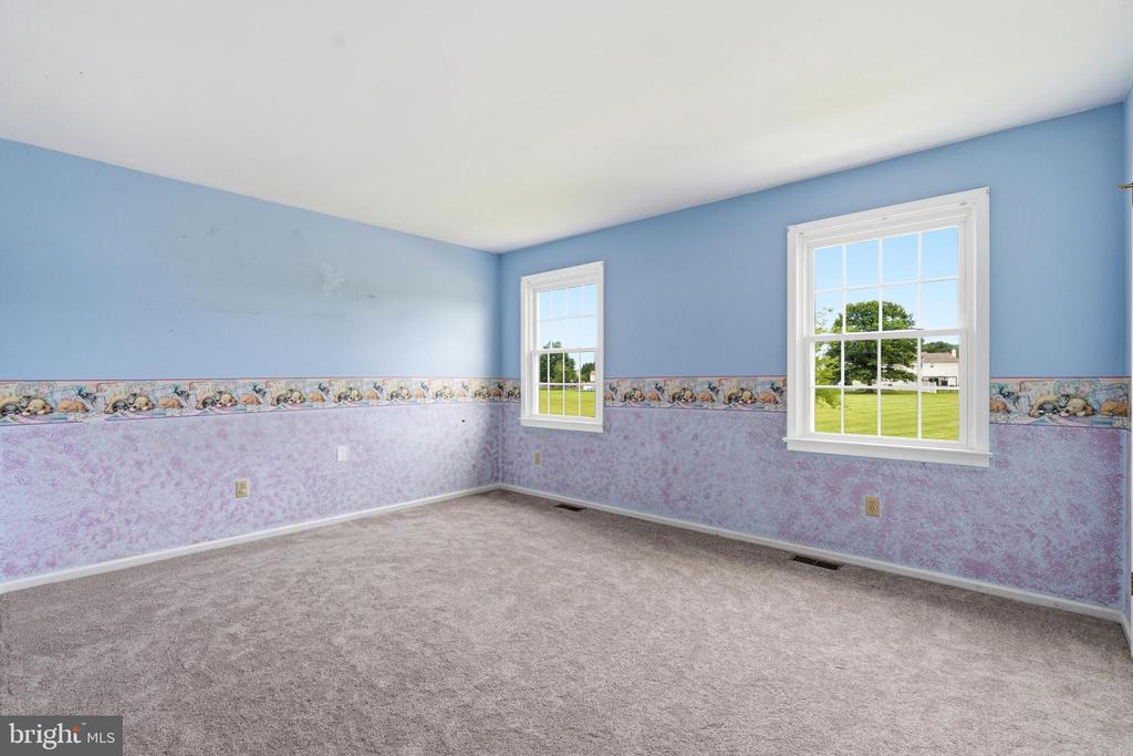 104 NOBLE DRIVE