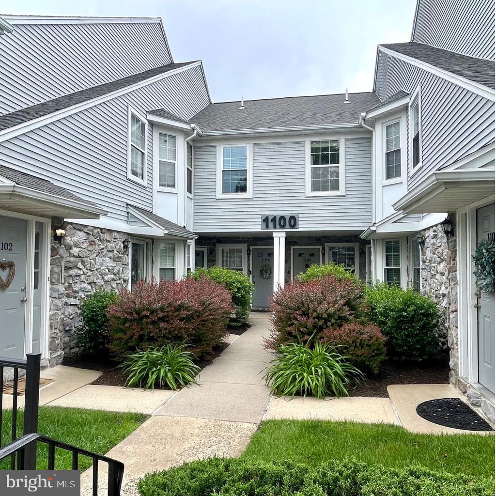 1104 MEWS DRIVE Unit: 1104