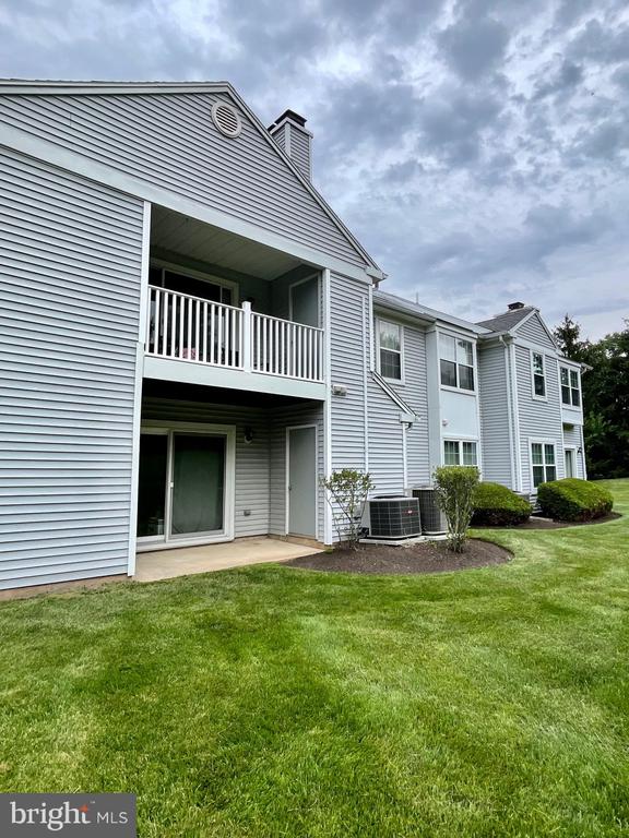 1104 MEWS DRIVE Unit: 1104