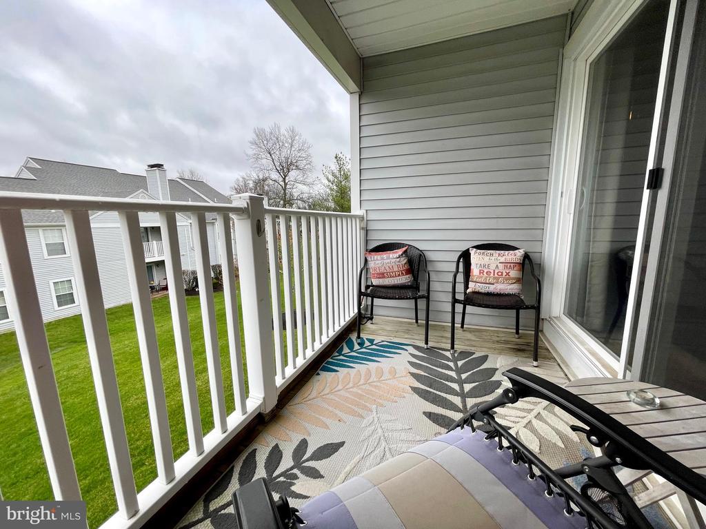 1104 MEWS DRIVE Unit: 1104