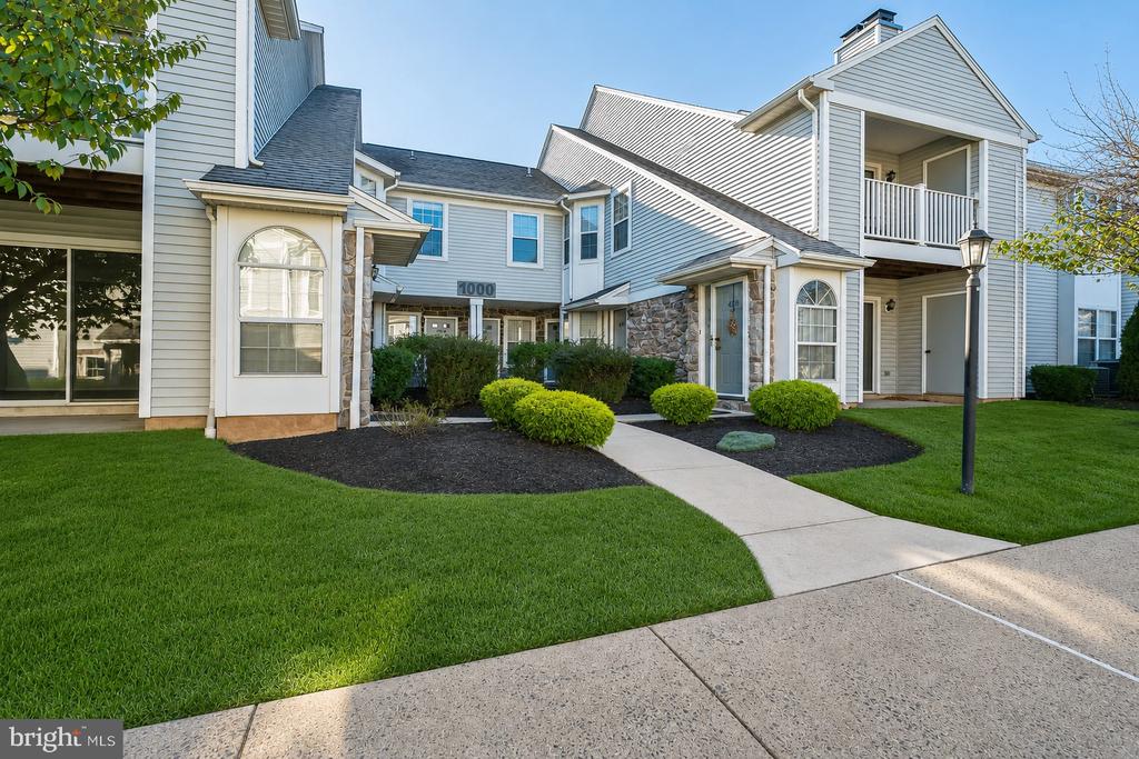 1104 MEWS DRIVE Unit: 1104