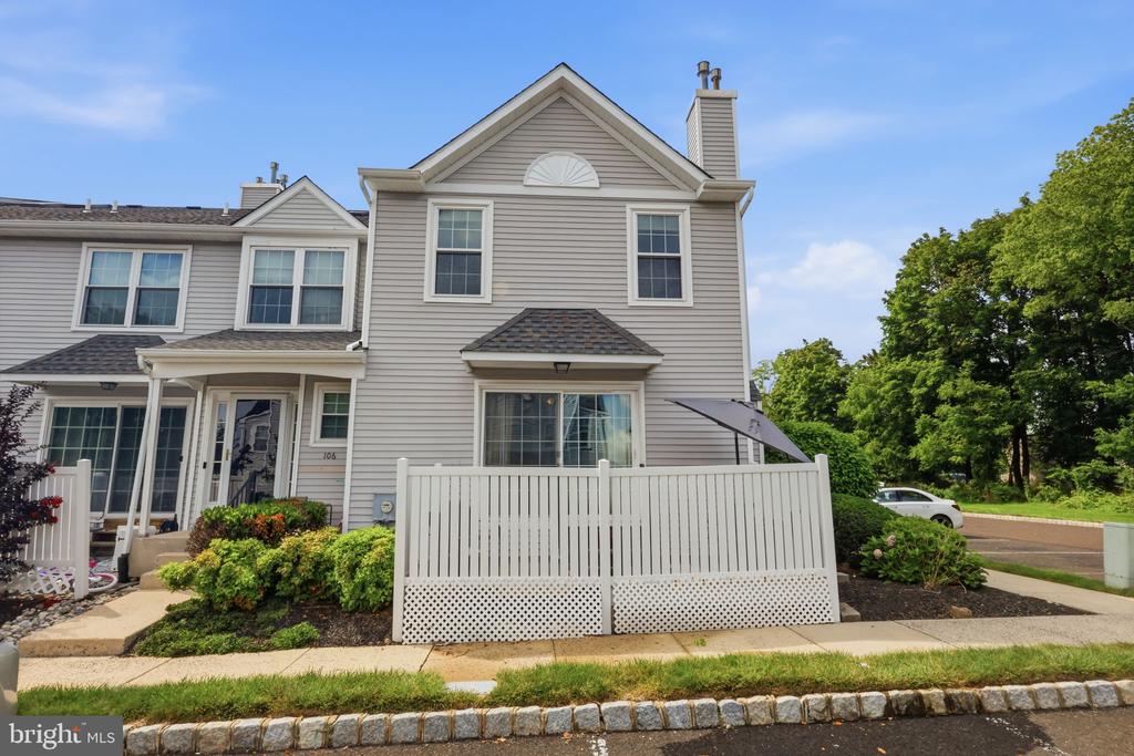 105 EAGLE COURT Unit: 108