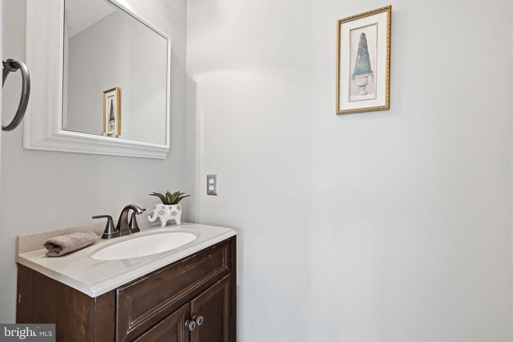105 EAGLE COURT Unit: 108