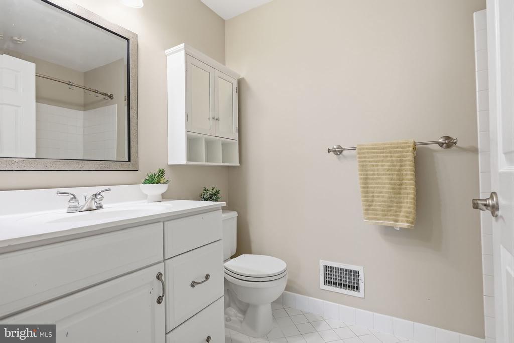 105 EAGLE COURT Unit: 108