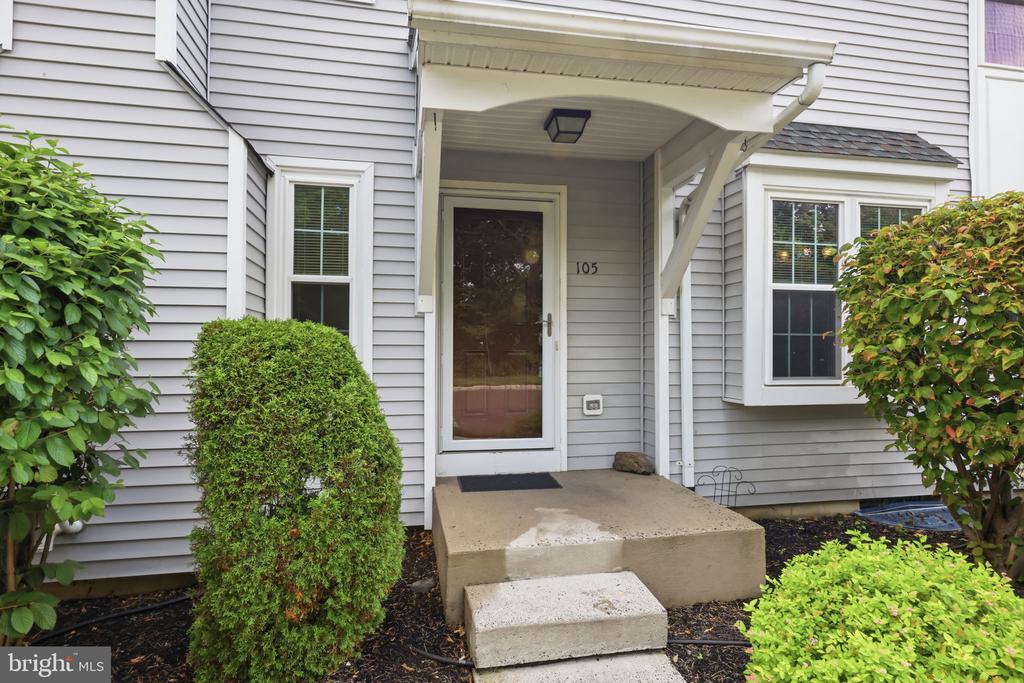 105 EAGLE COURT Unit: 108