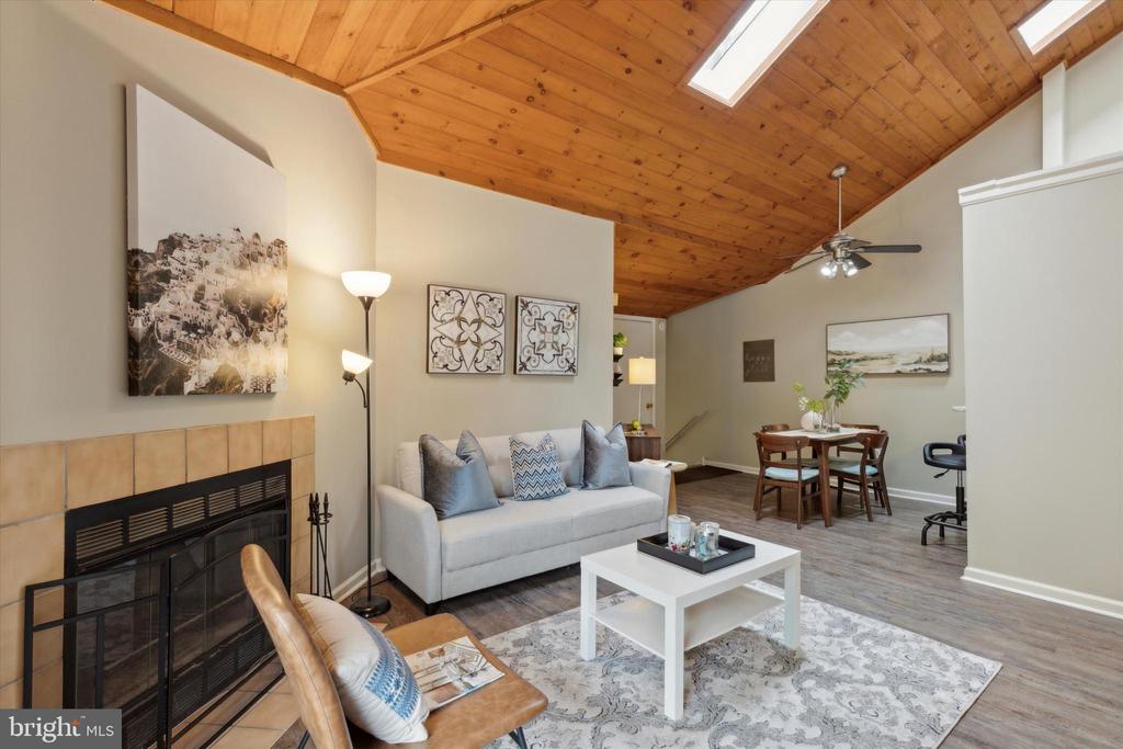 14 BROOKSIDE COURT