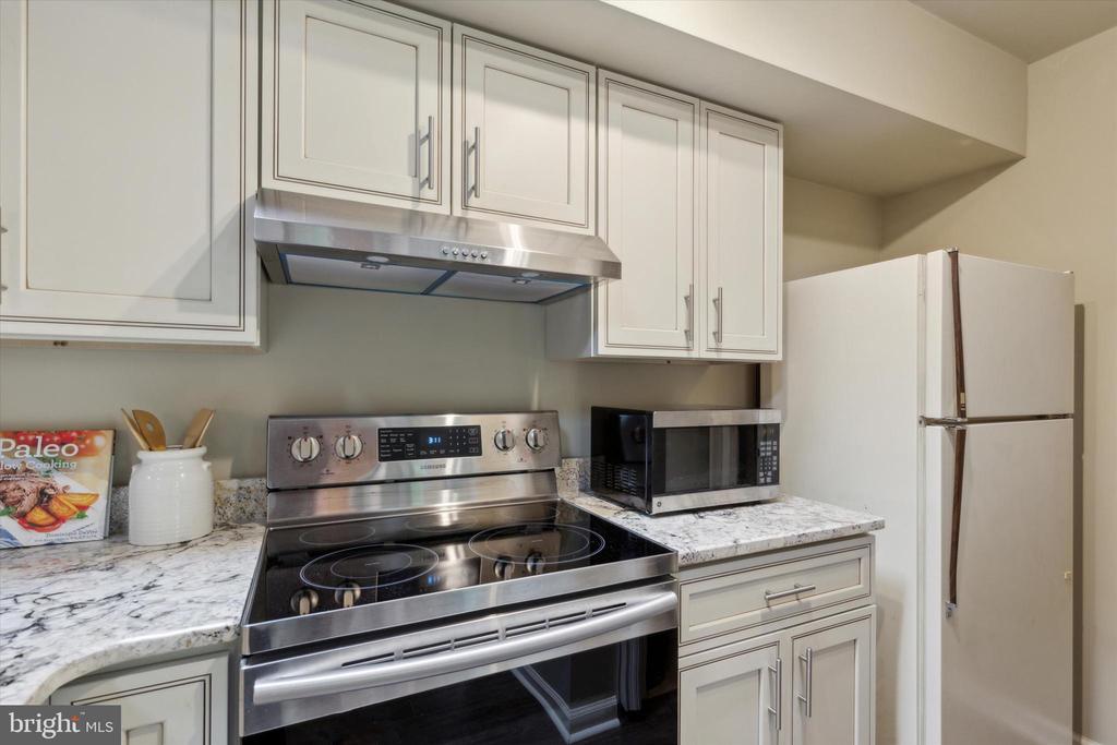 14 BROOKSIDE COURT