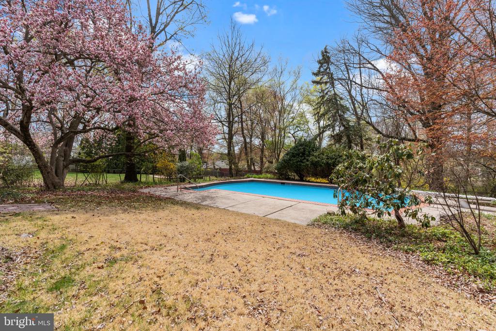 3110 BURN BRAE DRIVE