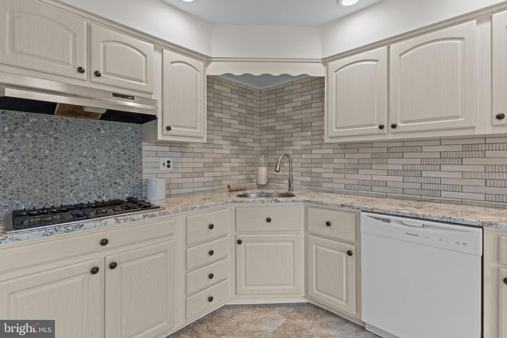 3110 BURN BRAE DRIVE