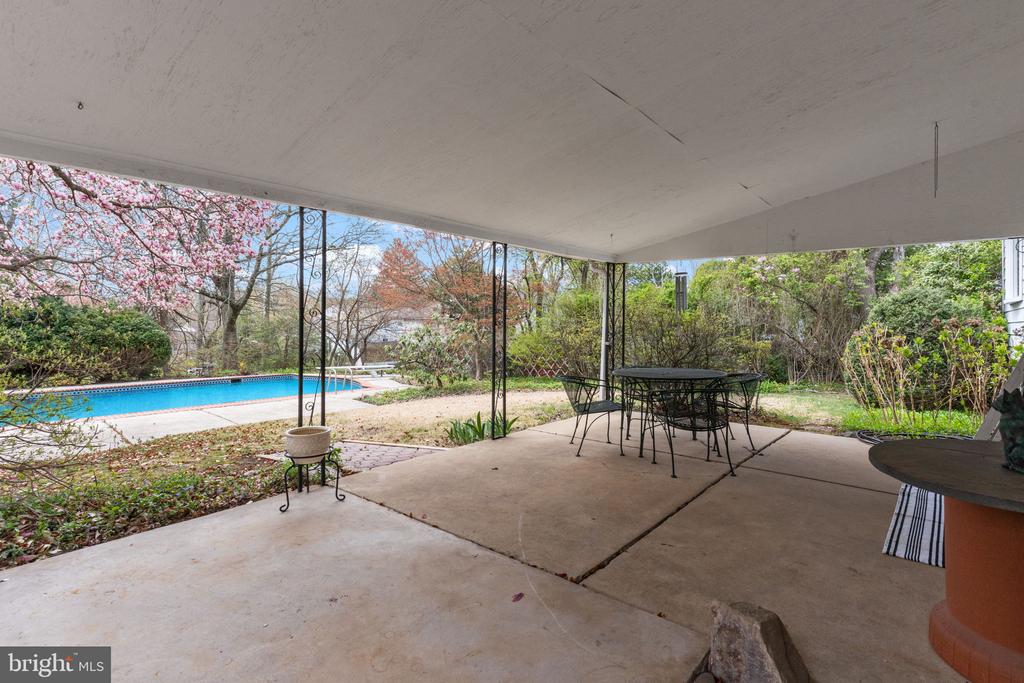 3110 BURN BRAE DRIVE