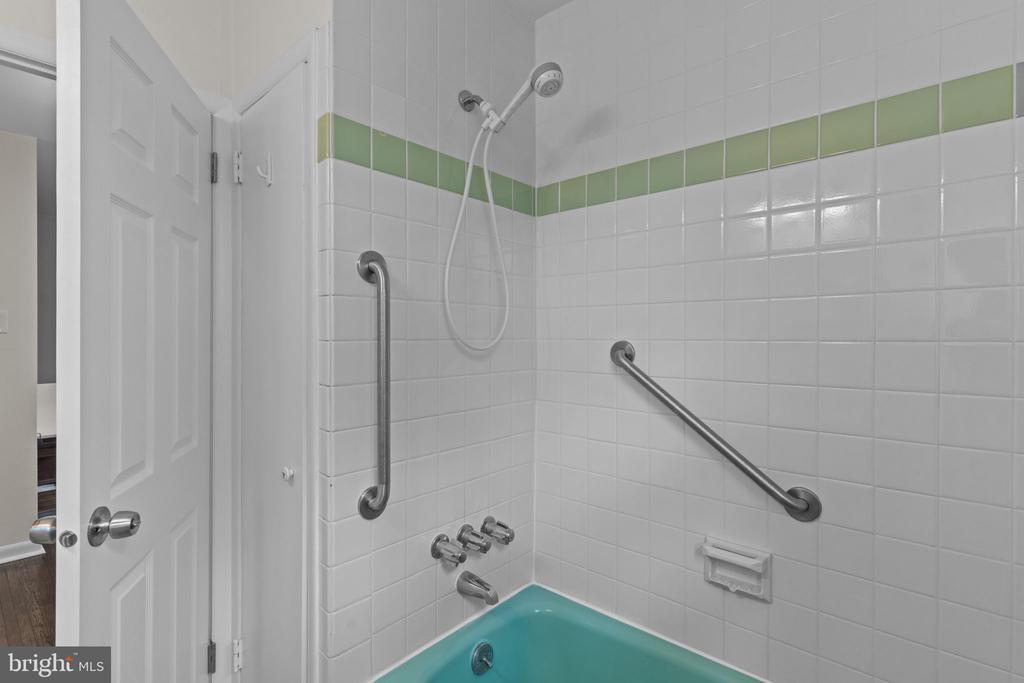 3110 BURN BRAE DRIVE