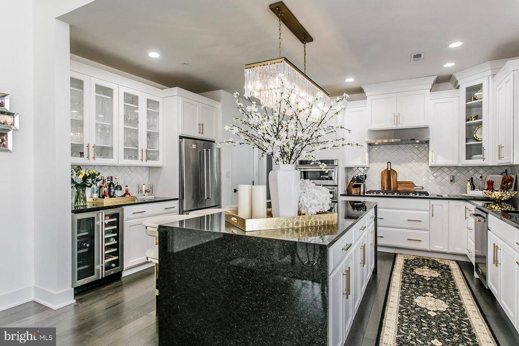 386 JOSHUA TREE DRIVE