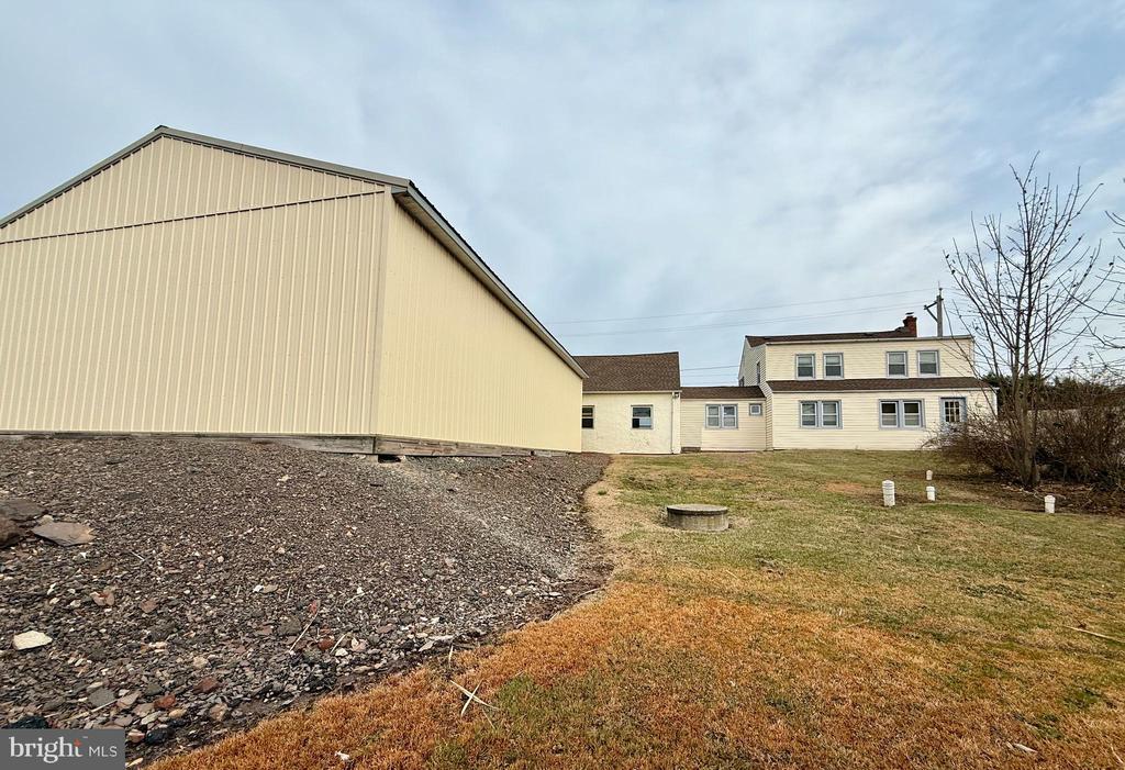 276 COUNTY LINE ROAD