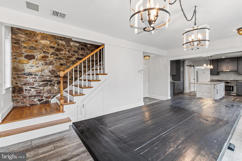 1145 LIMEKILN PIKE