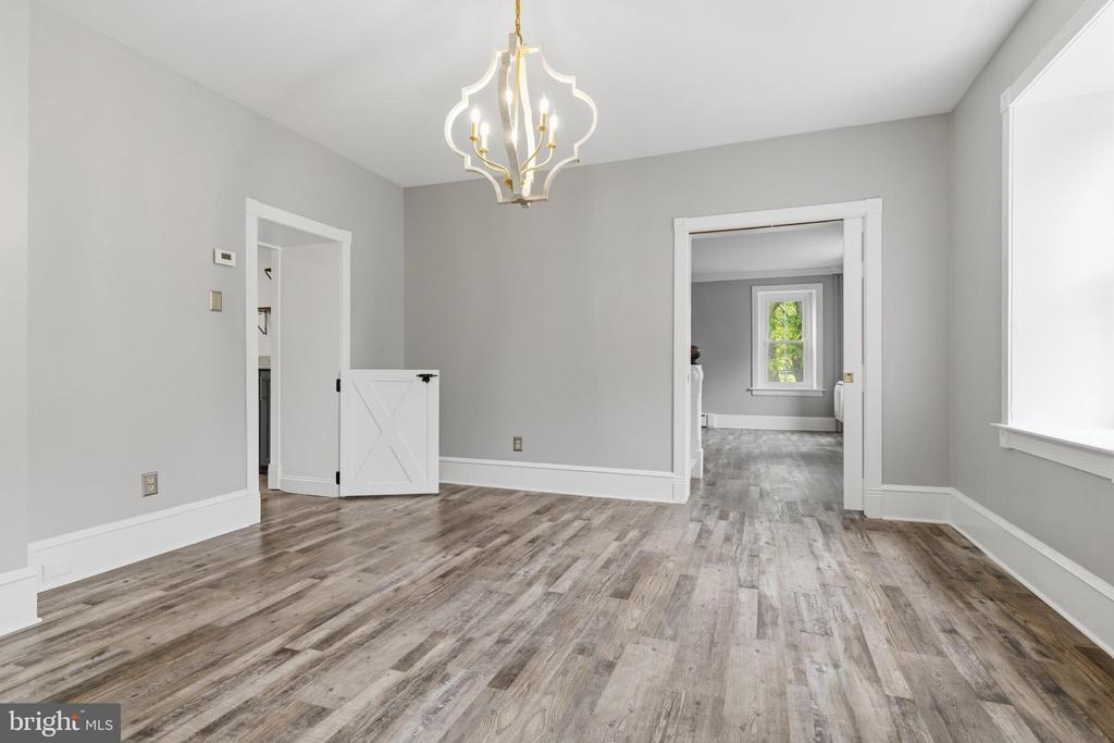 1145 LIMEKILN PIKE