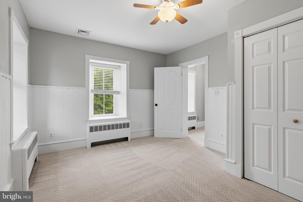 1145 LIMEKILN PIKE