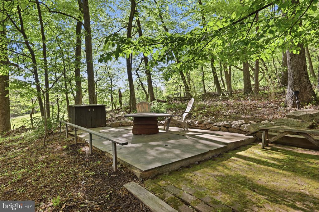 2244 SPRINGTOWN HILL ROAD